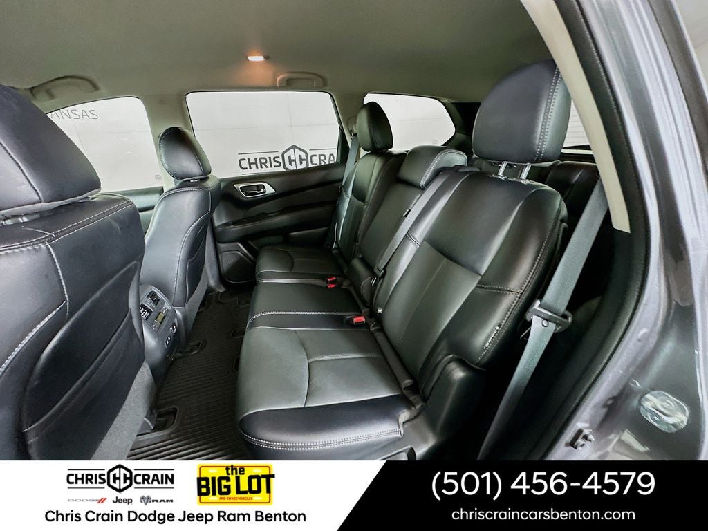 2020 Nissan Pathfinder SL 2WD