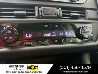 2024 Nissan Pathfinder S FWD