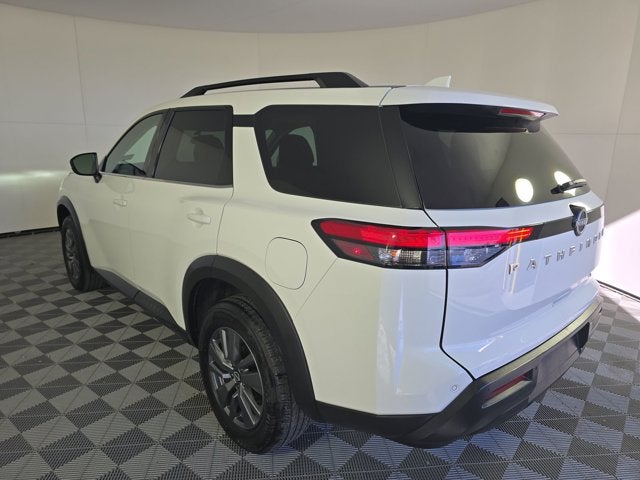 2025 Nissan Pathfinder SV FWD