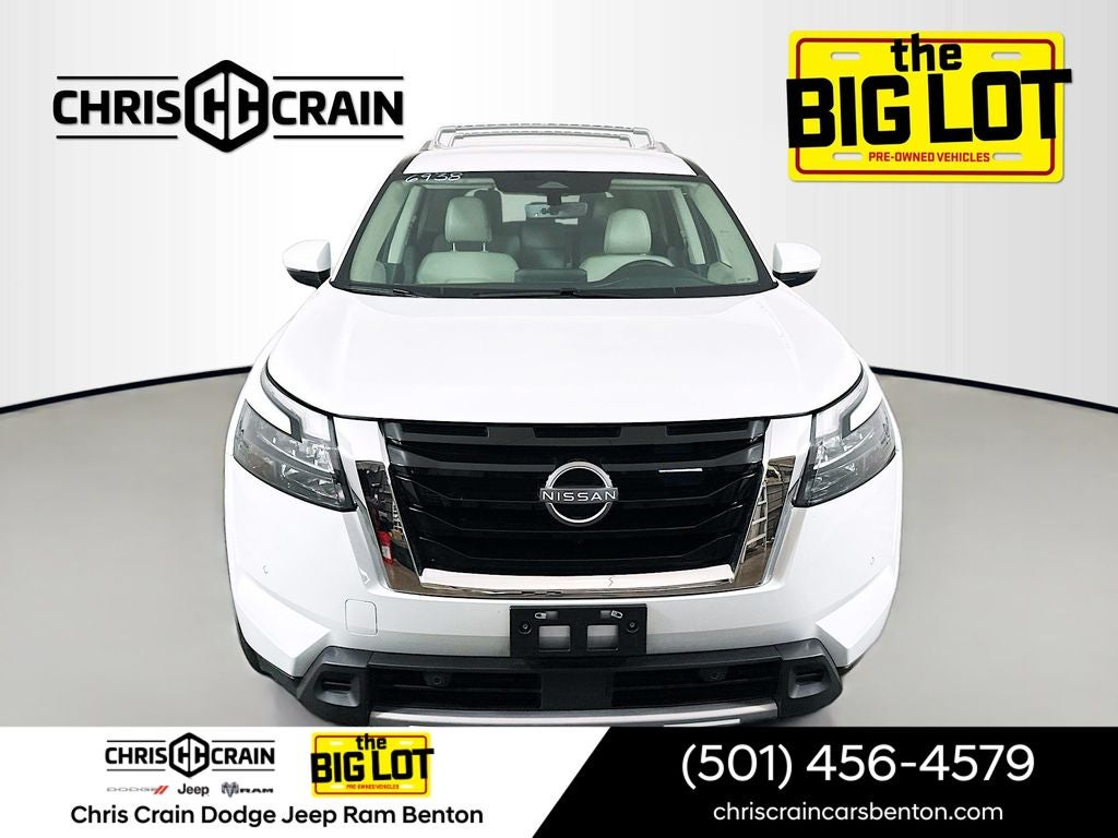 2025 Nissan Pathfinder SL 4WD