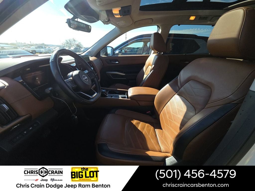 2023 Nissan Pathfinder Platinum 4WD