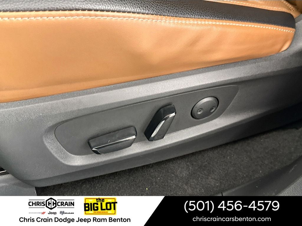 2023 Nissan Pathfinder Platinum 4WD