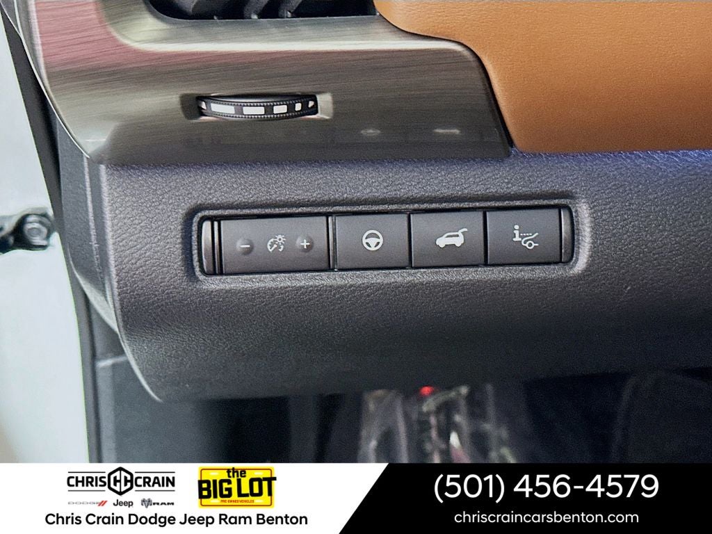 2023 Nissan Pathfinder Platinum 4WD