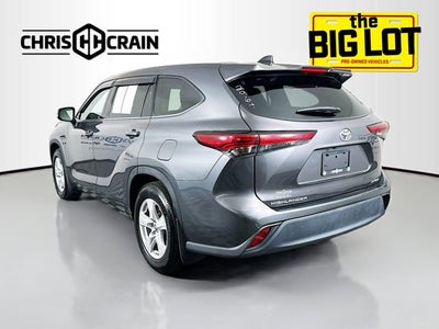 2022 Toyota Highlander LE