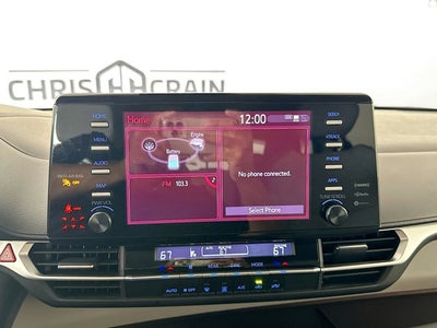 2024 Toyota Sienna LE