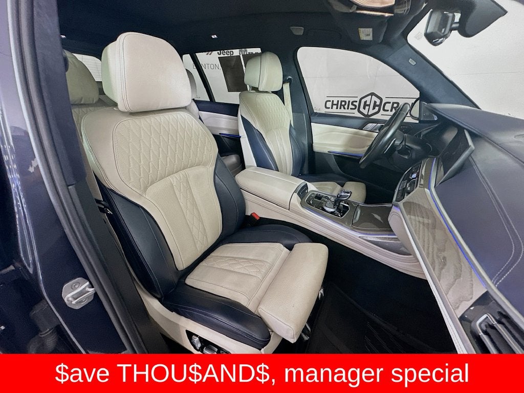 2021 BMW X7 M50i