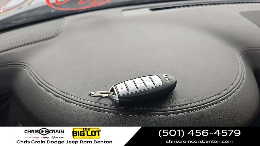 2024 INFINITI QX80 LUXE AWD