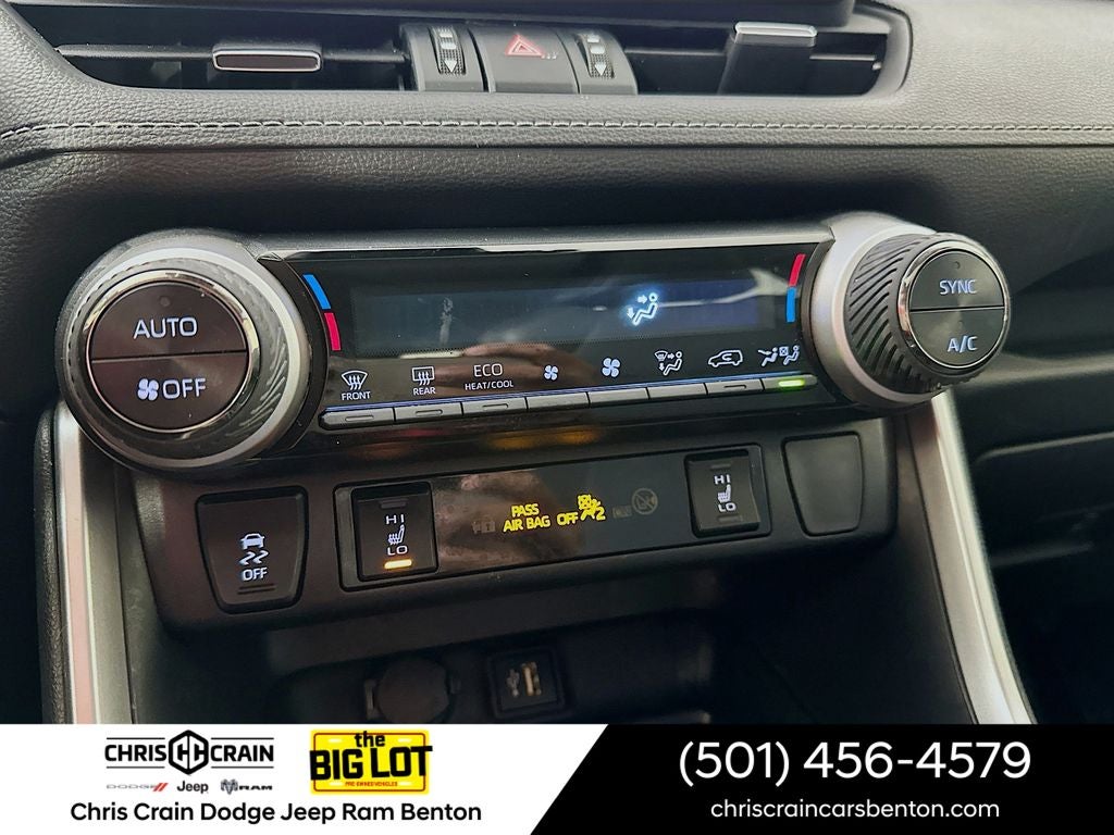 2025 Toyota RAV4 Hybrid XLE Premium