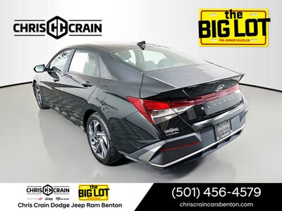 2025 Hyundai Elantra SEL Sport