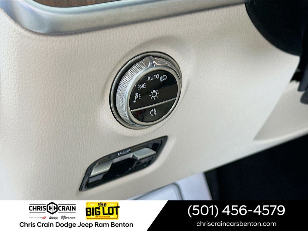 2025 Mercedes-Benz C 300 C 300 4MATIC®