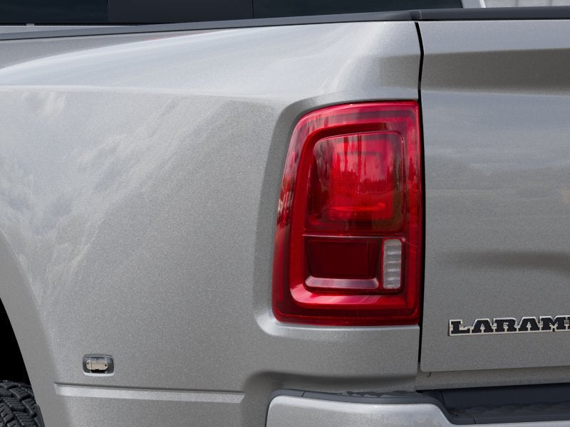 2027 RAM Ram 3500 RAM 3500 LARAMIE CREW CAB 4X4 8' BOX