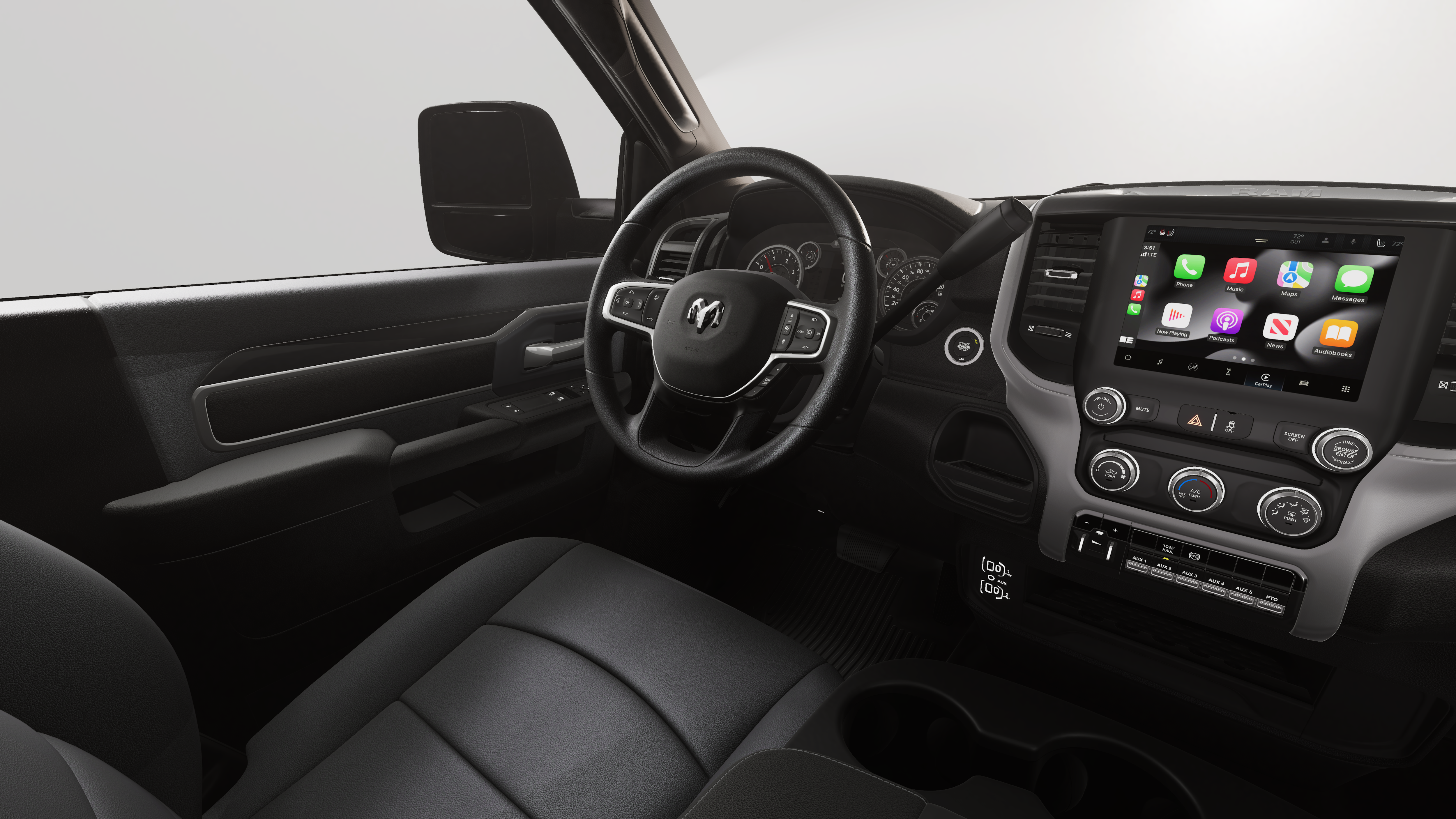 2026 RAM Ram 5500 Chassis Cab RAM 5500 TRADESMAN CHASSIS REGULAR CAB 4X2 84' CA