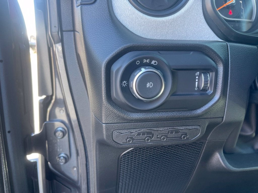 2027 Jeep Wrangler WRANGLER 4-DOOR SPORT
