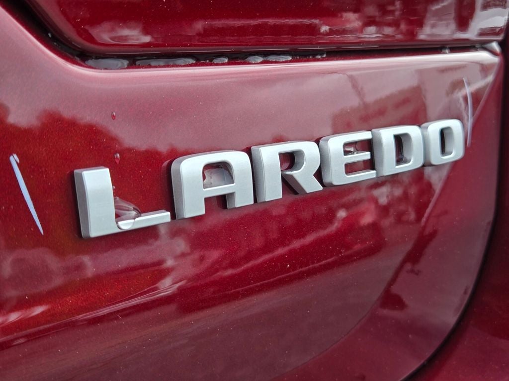 2025 Jeep Grand Cherokee GRAND CHEROKEE LAREDO X 4X2