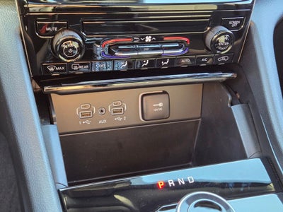 2025 Jeep Grand Cherokee GRAND CHEROKEE LAREDO X 4X2