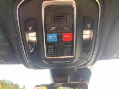 2025 Jeep Grand Cherokee Laredo X 4x4