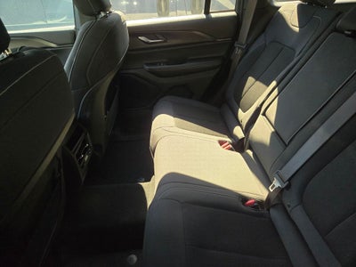 2025 Jeep Grand Cherokee Laredo X 4x4