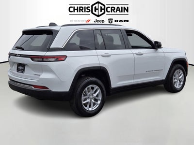 2025 Jeep Grand Cherokee Laredo X 4x4