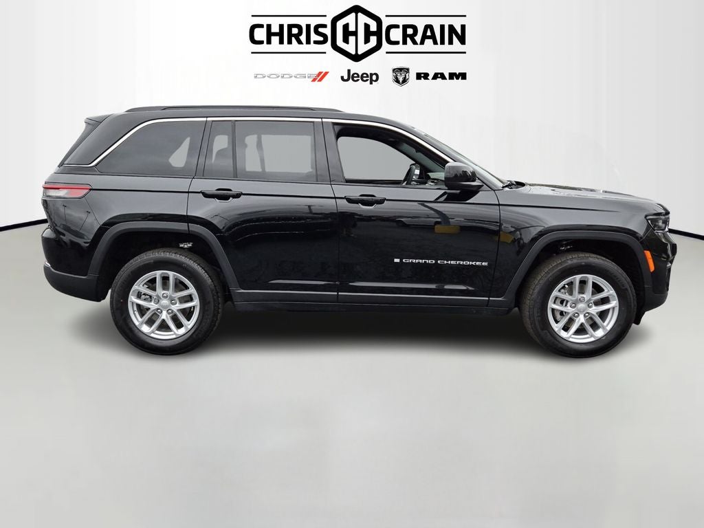 2025 Jeep Grand Cherokee GRAND CHEROKEE LAREDO X 4X4