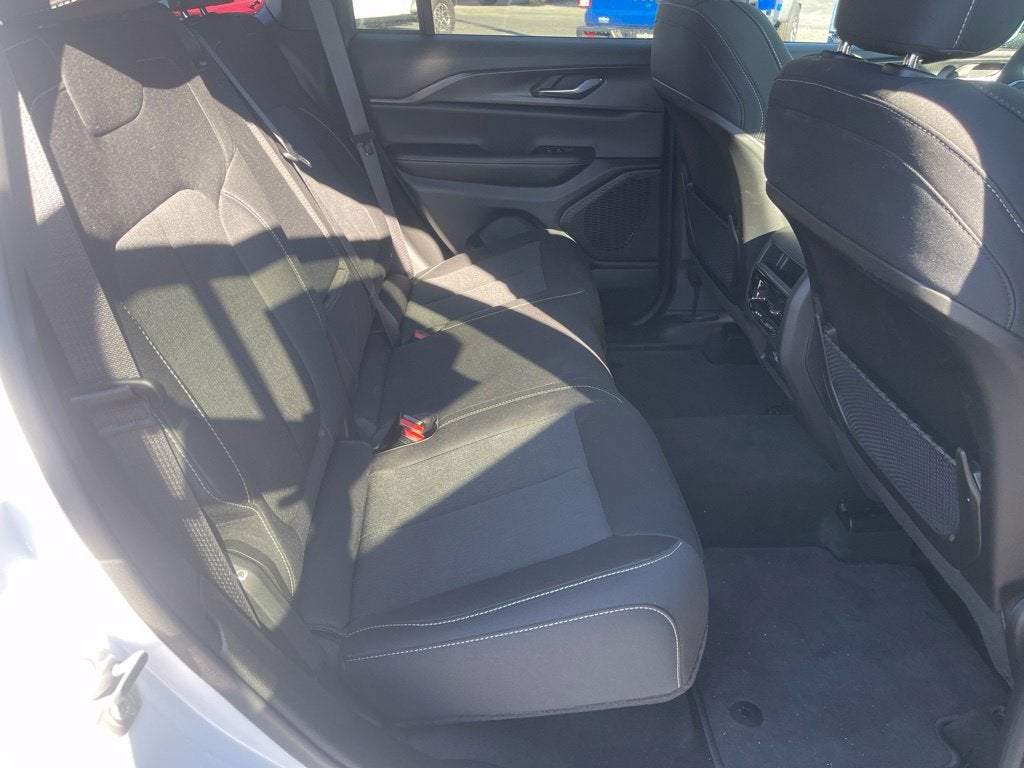 2026 Jeep Grand Cherokee GRAND CHEROKEE LAREDO 4X4