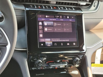 2025 Jeep Grand Cherokee GRAND CHEROKEE LAREDO X 4X4