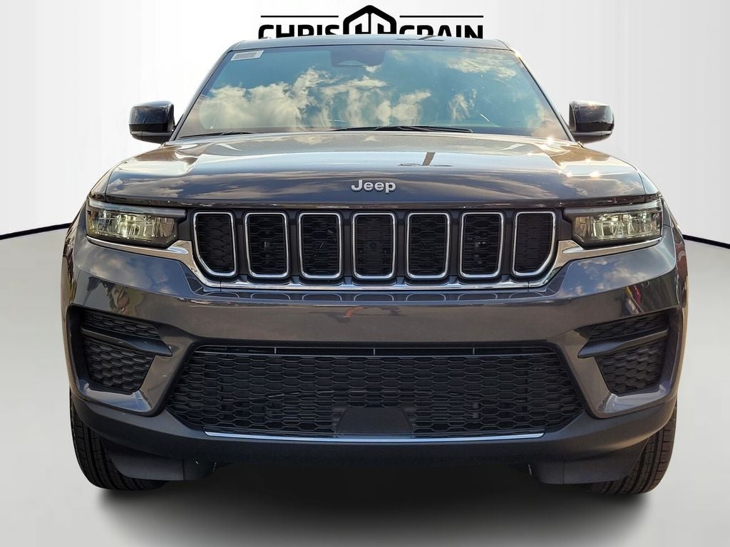 2025 Jeep Grand Cherokee GRAND CHEROKEE LAREDO X 4X4
