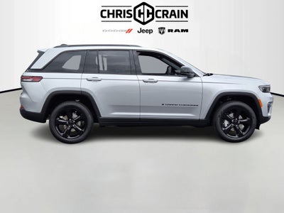 2025 Jeep Grand Cherokee GRAND CHEROKEE LIMITED 4X4
