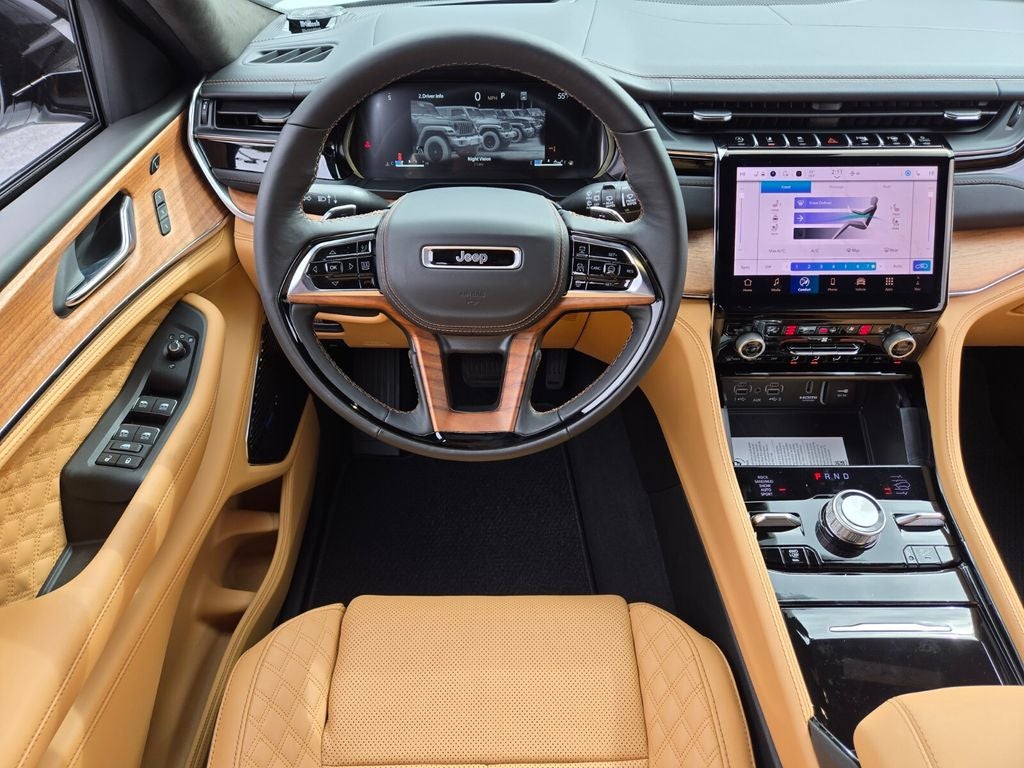 2025 Jeep Grand Cherokee GRAND CHEROKEE SUMMIT RESERVE 4X4