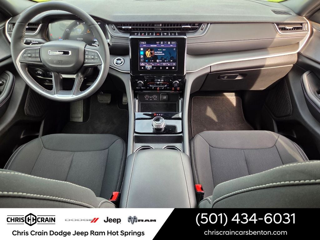 2026 Jeep Grand Cherokee GRAND CHEROKEE L LAREDO X 4X4