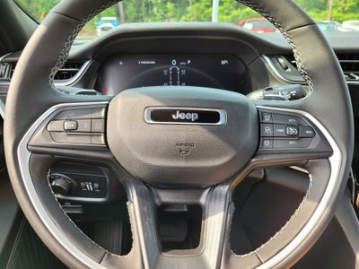 2025 Jeep Grand Cherokee GRAND CHEROKEE L LAREDO X 4X4