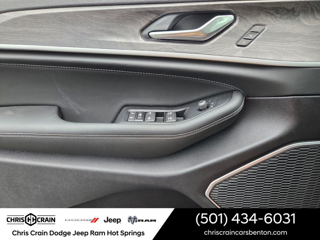 2026 Jeep Grand Cherokee GRAND CHEROKEE L LIMITED RESERVE 4X4