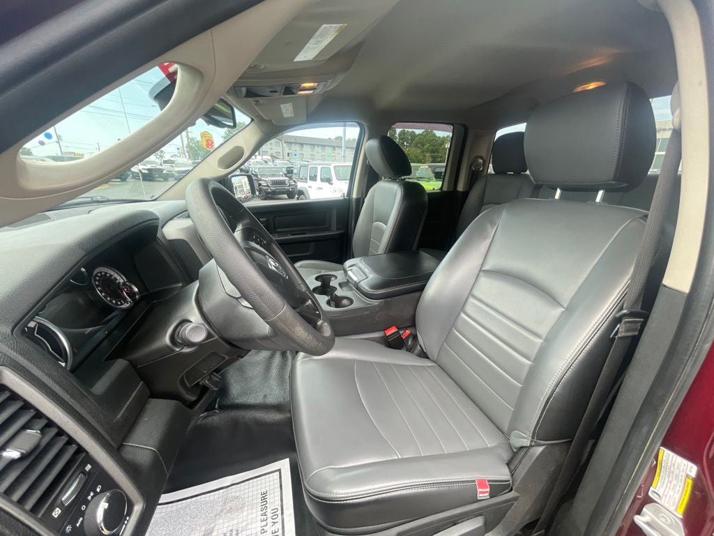 2022 RAM 1500 Classic Tradesman Quad Cab 4x2 6'4' Box