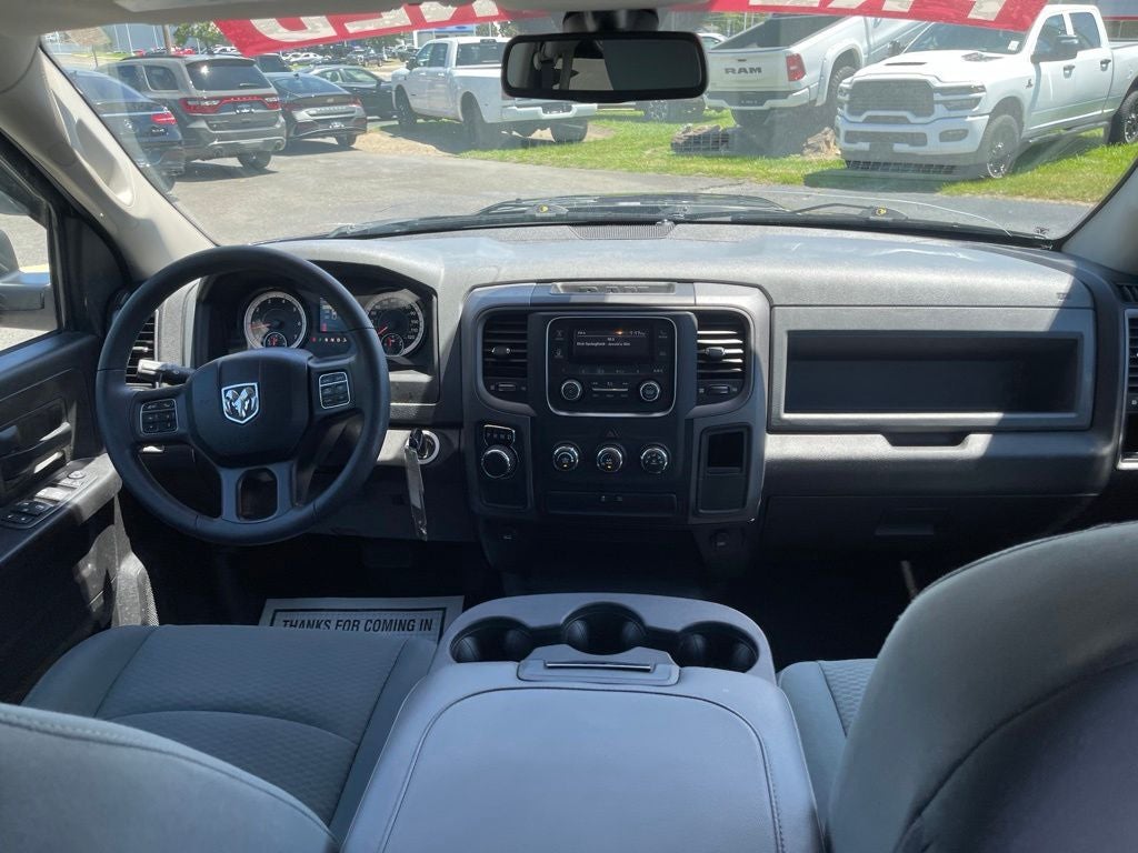 2020 RAM 1500 Classic Tradesman Quad Cab 4x2 6'4' Box