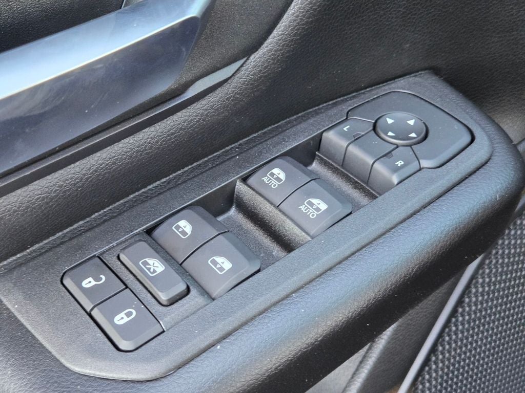 2026 RAM Ram 1500 RAM 1500 TRADESMAN QUAD CAB 4X4 6'4' BOX