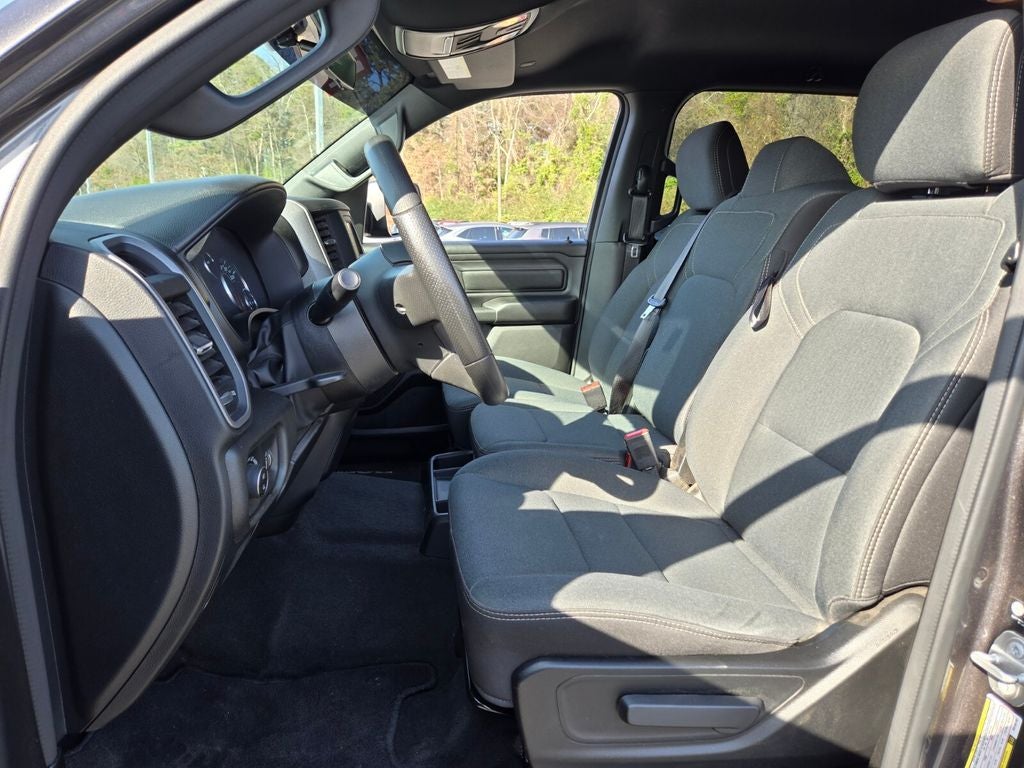 2024 RAM 1500 Tradesman Crew Cab 4x4 5'7' Box