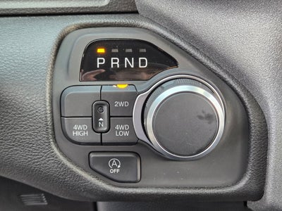 2025 RAM Ram 1500 RAM 1500 TRADESMAN CREW CAB 4X4 5'7' BOX