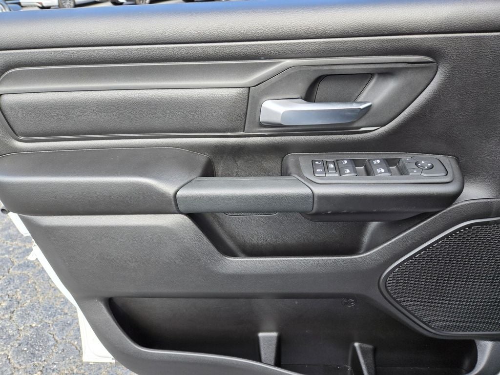 2025 RAM Ram 1500 RAM 1500 TRADESMAN CREW CAB 4X4 5'7' BOX