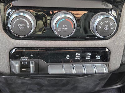 2026 RAM Ram 1500 RAM 1500 TRADESMAN CREW CAB 4X4 5'7' BOX