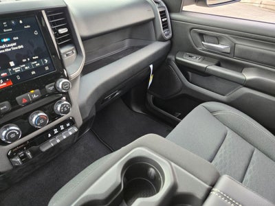 2026 RAM Ram 1500 RAM 1500 TRADESMAN CREW CAB 4X4 5'7' BOX