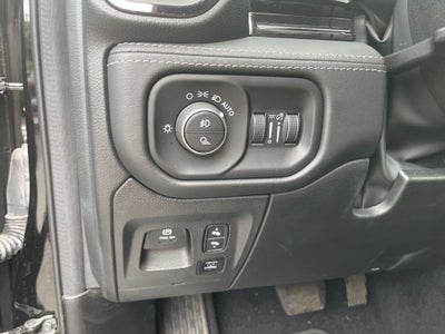 2025 RAM 1500 Limited Crew Cab 4x4 5'7' Box