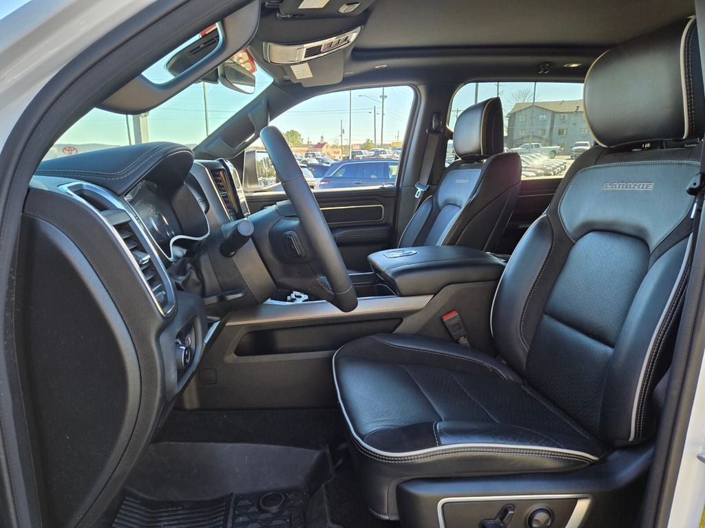 2025 RAM 1500 Laramie Crew Cab 4x4 5'7' Box