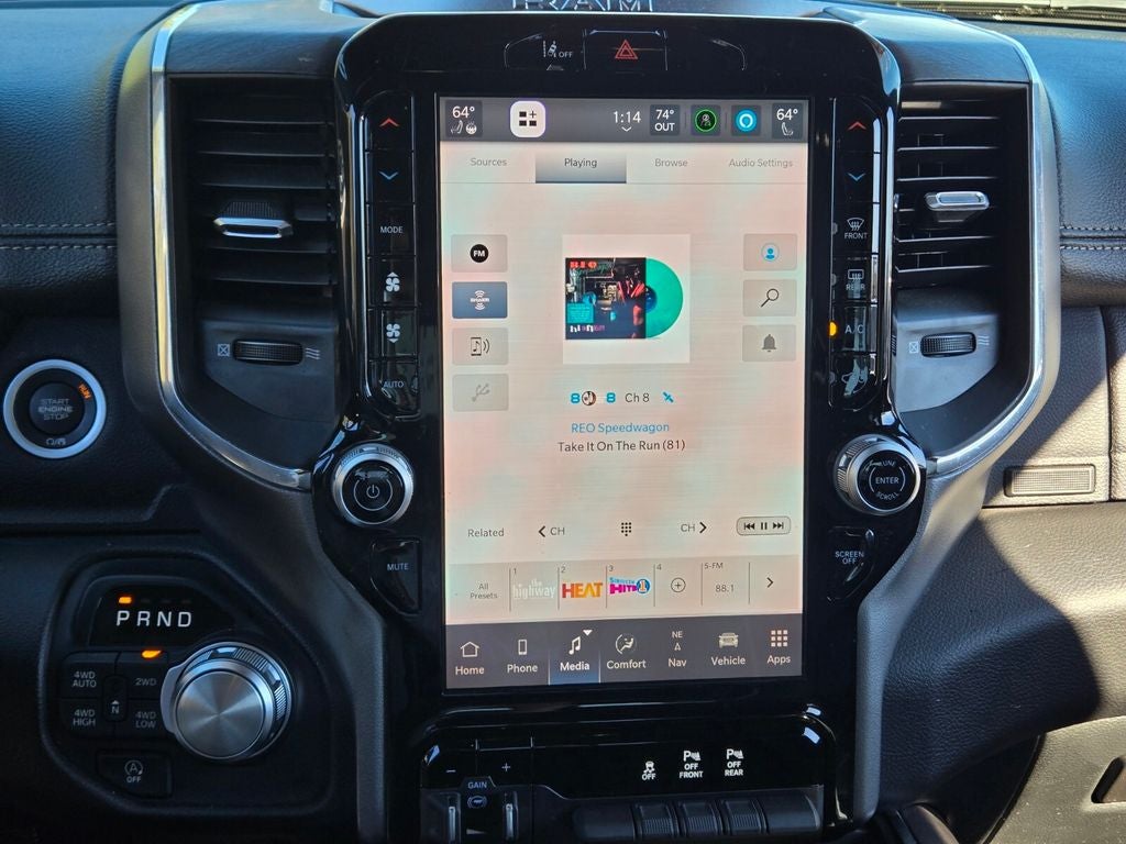 2025 RAM 1500 Laramie Crew Cab 4x4 5'7' Box