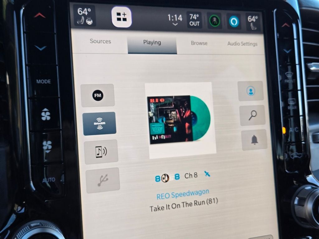 2025 RAM 1500 Laramie Crew Cab 4x4 5'7' Box