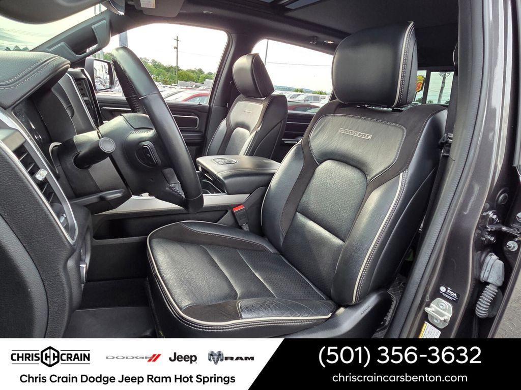 2023 RAM 1500 Laramie Crew Cab 4x4 5'7' Box
