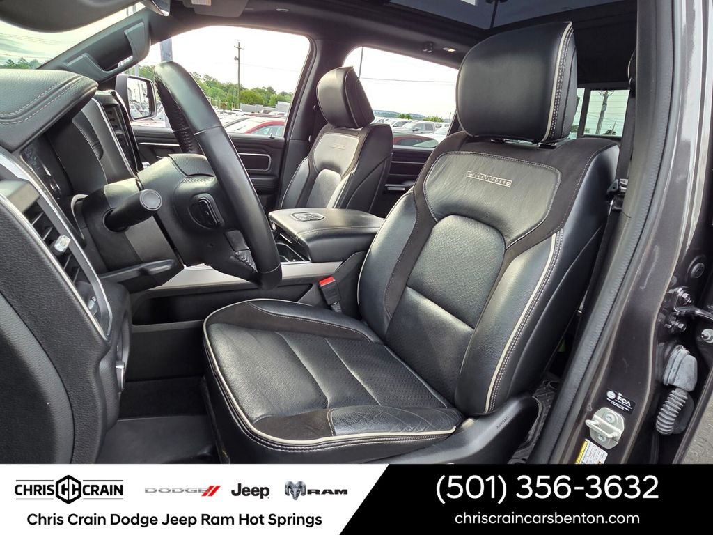 2023 RAM 1500 Laramie Crew Cab 4x4 5'7' Box