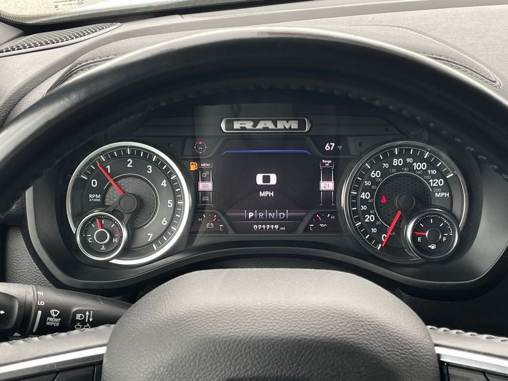 2023 RAM 1500 Laramie Crew Cab 4x4 5'7' Box
