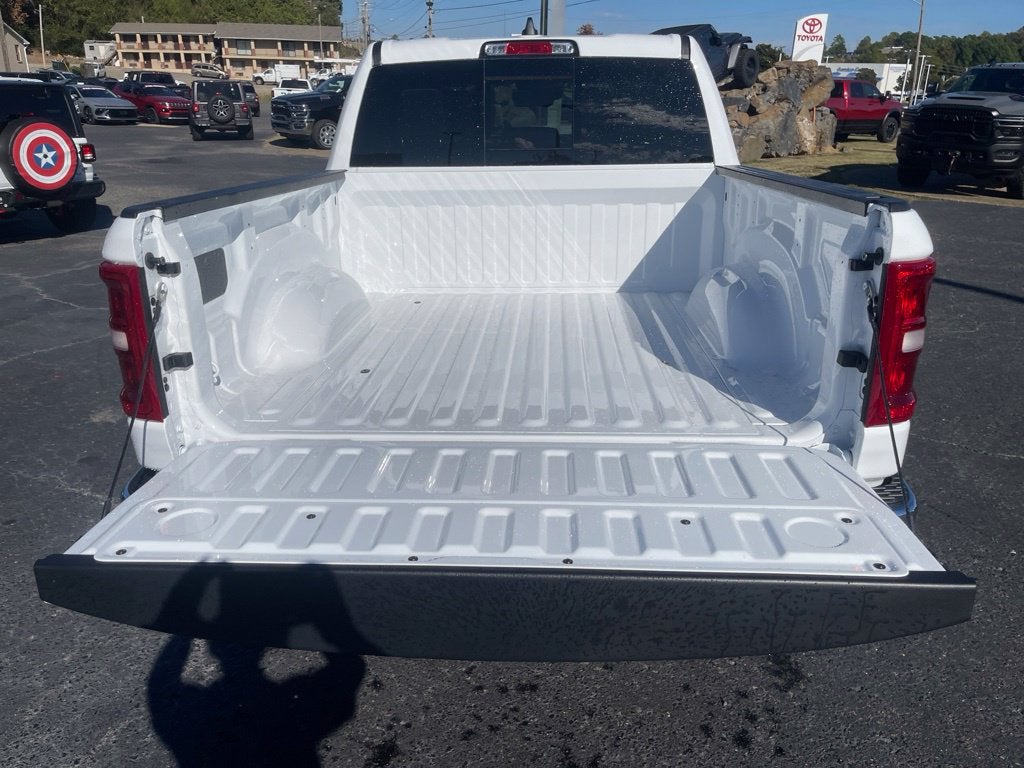 2027 RAM Ram 1500 RAM 1500 LARAMIE CREW CAB 4X4 5'7' BOX