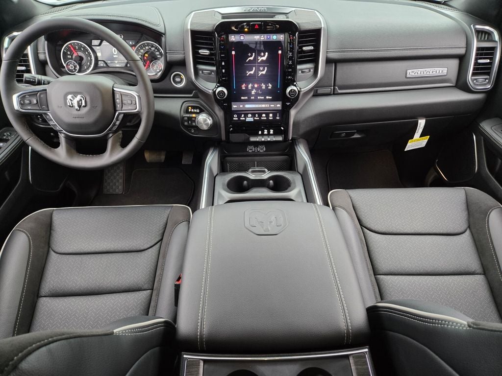 2026 RAM Ram 1500 RAM 1500 LARAMIE CREW CAB 4X4 6'4' BOX