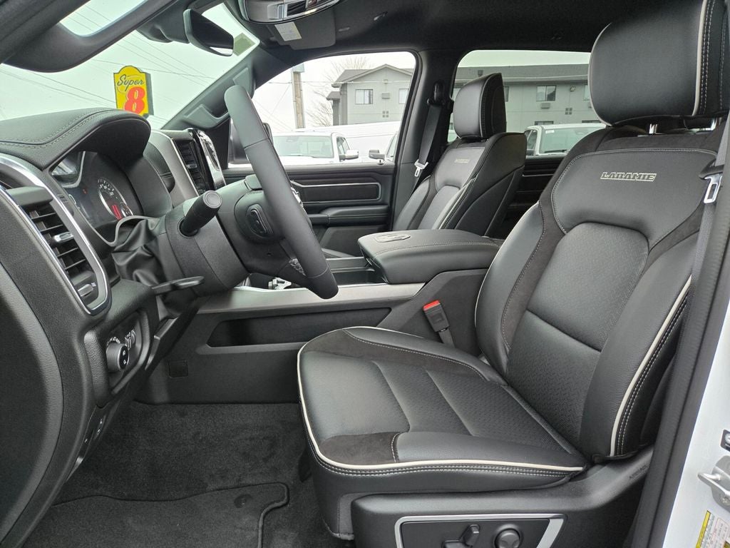 2026 RAM Ram 1500 RAM 1500 LARAMIE CREW CAB 4X4 6'4' BOX