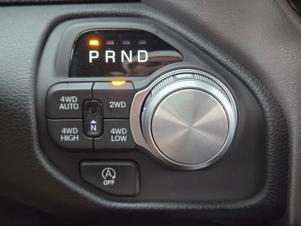 2026 RAM Ram 1500 RAM 1500 LARAMIE CREW CAB 4X4 6'4' BOX